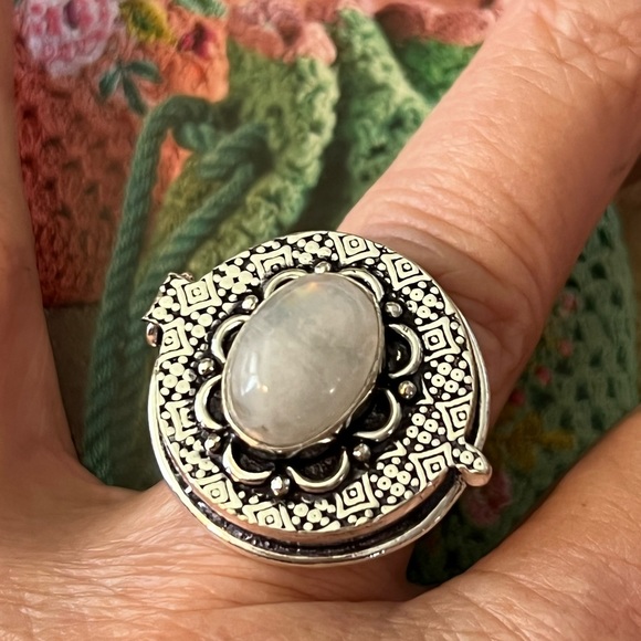 🆕️ Secret Rainbow Moonstone sterling ring - 9 - Picture 10 of 10